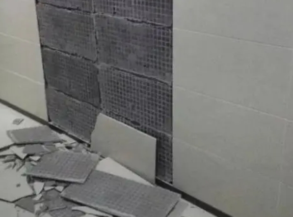 霍州瓷砖空鼓维修公司分享下霍州墙砖松动维修的知识